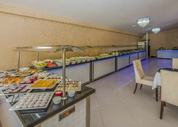 Hotel Cleopatra Tac 3*